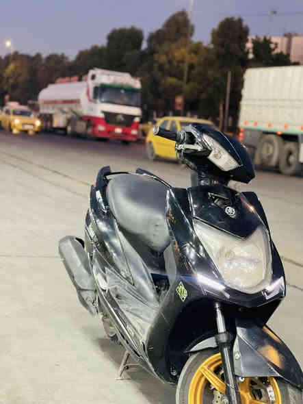 السلام عليكم للبيع سكنس شمعه 2019ياباني قبق بانزين نفخ ستان حساس ماشيه 55الف مكينه مكفوله مامفتوح بيه برغي واحد كله شغاله من طول لطول مابيه كل نقص دراجه خير من الله شلعه ومعدل خير من الله تاخذه وتترحملي الله شاهد دراجه مكينه جديده جيب فيتر وتعال افحص دراجه جوه سوك لان متوازي
سعر (1150)يعني مليون وميه وخمسين متوازي على بيعته 
مكاني /بغداد الجديده الأمين الثانيه 
هـ/‭٠٧٨٨ ٦٩١ ٩٩٠٥‬
