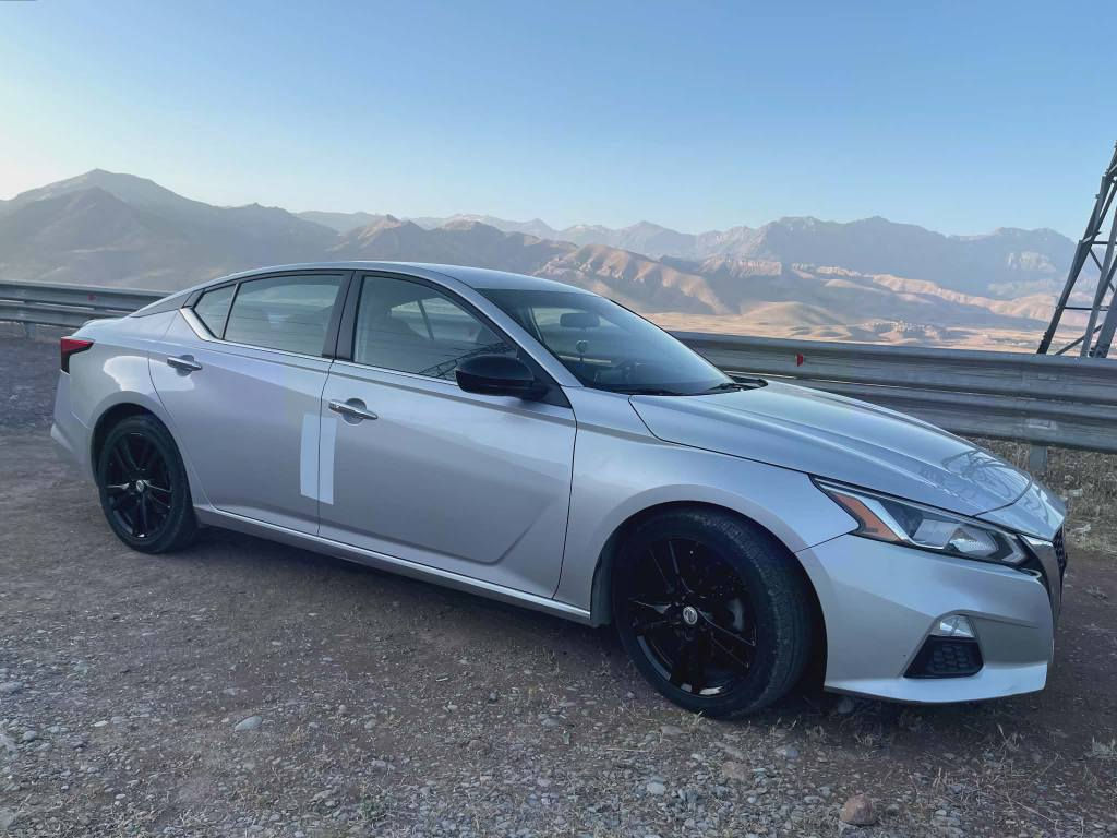 نیسان ئــــاڵتیما s 
مۆدێل ٢٠٢٠
٨٠ هەزار مایل ڕۆشتوە
کەمێک لەبۆنیدەکە لەگەڵ چاملغ پێشەوە سایەق دوو پەنجە شانەکەی بۆیاخە . درگای سایەق بەبیلاد گۆڕدراوە درگای پشت سایەق یەک بست pdr
بستێک دۆسەکەی قوپاوە
بەبێ ئێرباگ
پاکو جوان و بێ مەسرەفە تەحویل و غەرامە بەشەرت
نرخی   (١٤٠ $)

نيسان التيما s
موديل ۲۰۲٢
ماشي ٨٠ الف مایل
ربع بونيد معه جاملغ سايق معه شويه دينكه صبوغ
باب خلف سايق شويه pdr
بدون ایرباک
نضافة بدون عيب تحويل غرامه بالشرط
سعر (۱٤۰ $) رانية, السليمانية


**إذا كنت صاحب هذا الإعلان وتريد حذفه لأي سبب، رجاءا أرسل رسالة إلى الدعم الفني**