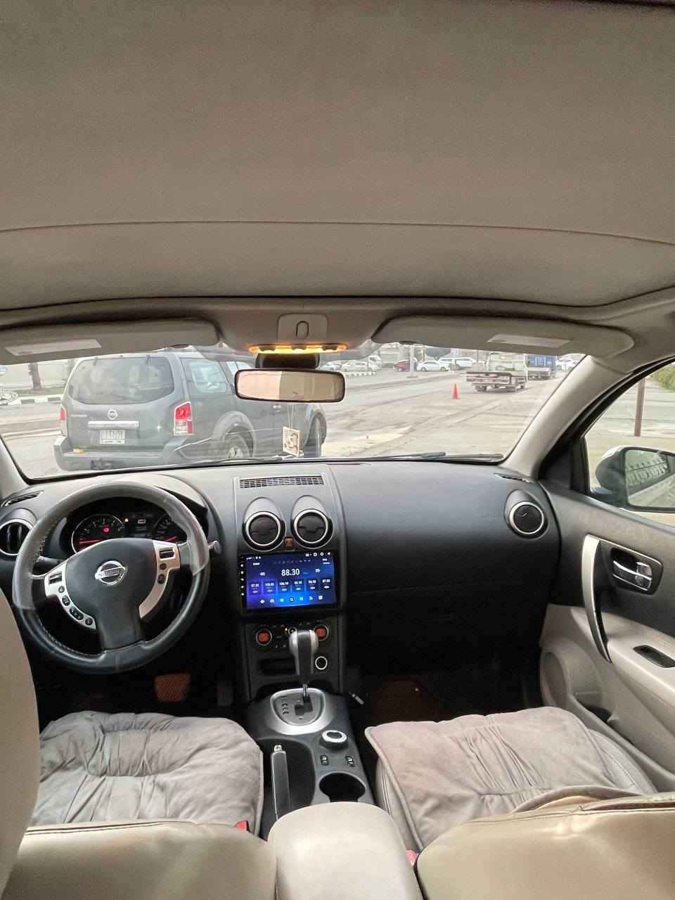 نیسان قەشقا مۆدێل 2012 فول مواسەفات پانۆراما. گێر و مەکینە بەشەرت پشتی جەمپەکی خەفیفی هەیە. بۆنیت بۆیاغ هەردووک چاملغی پێشەوە یەک بست کلێرە 
سەنەوی بەسەرچووە. نرخ 118و کەمێک مەجال 
***********
نیسان قشقا مودیل 2012 فول مواصفات كير محرك بشرط بيها ضربة خفيف من خلفي سعر 118 بيها مجال قليل. *********** أربيل, العراق
