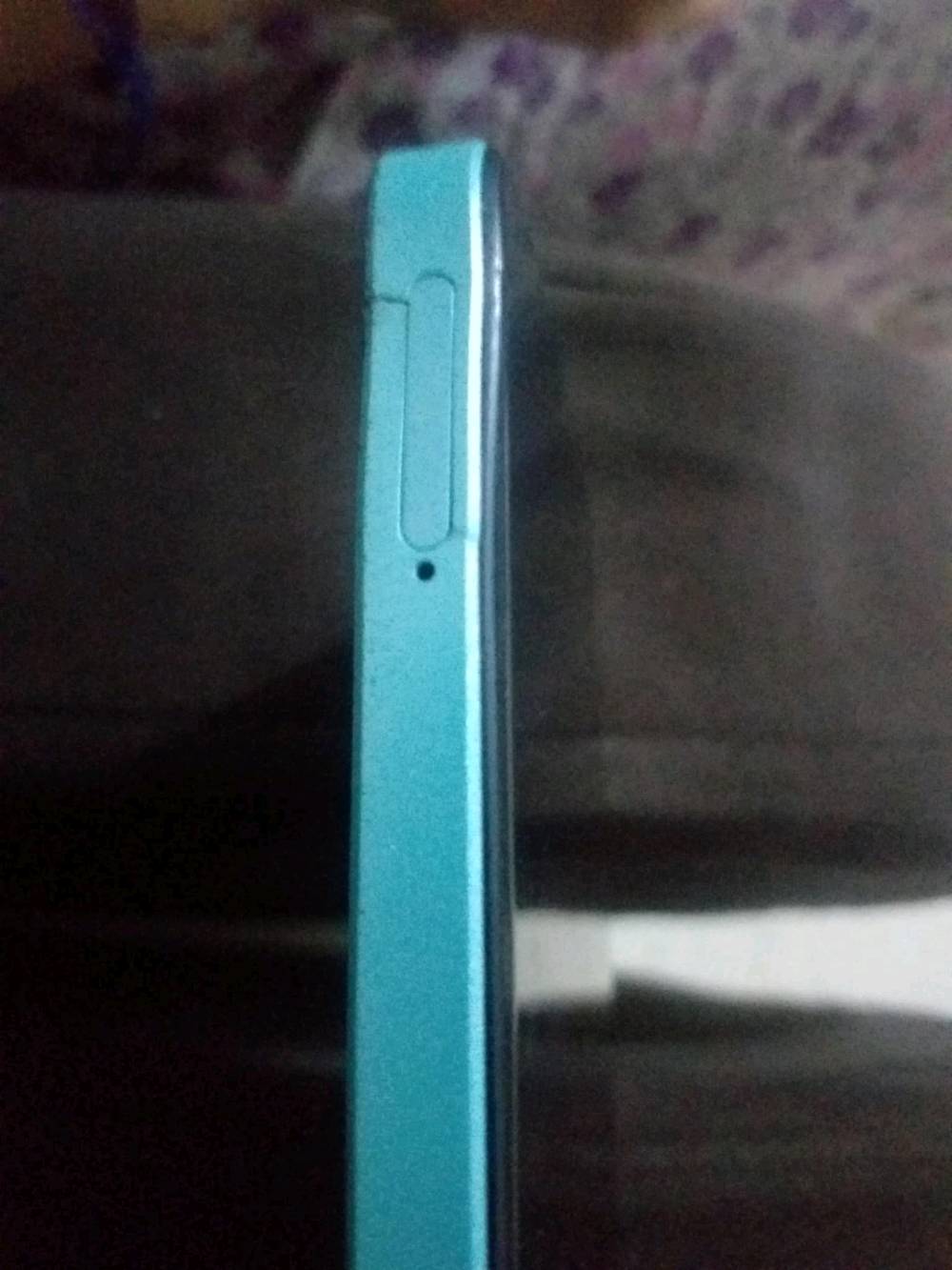 جهاز ريلمي سي 51 ( realme c51 ) مستعمل بي كسر بسيط مامئثر على عمله