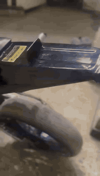 السلام عليكم 
قفاز كاوسكي سياحي 250cc
دراجه جاهزه من كلشي 
مكينه حلوه ونكره بل وقت 
للبيع او مراوس حسب القناعه
مكاني بغداد الدوره
رقمي ***********
