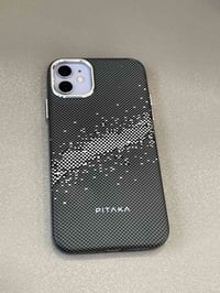 11 عادي وتر ذاكرة 64  بطارية84  السعر 200  07729792573