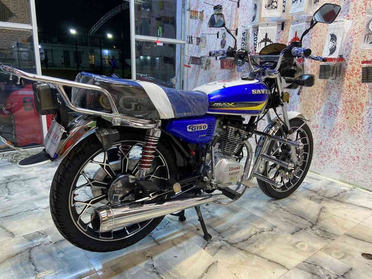 سلام عليكم دراجه أيراني موديل 24 نضافه فول مكاني تأميم *********** متواجد بس عل خط السعر 700بي مجال
