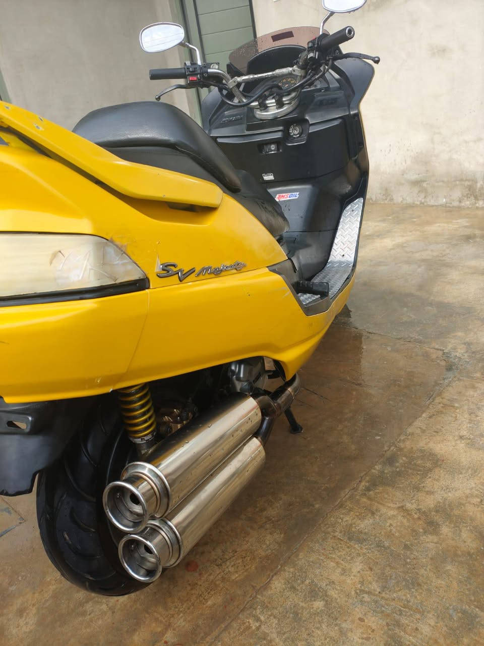 ماطور للبيع ماجسته شرط ما مفتوح 🔓 المحرك السعر مليون بي مجال رقمي الكورك ***********  هذا اسيا *********** مستعجل على بيعو
