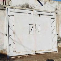 باب خارجي • جاهز للشد • عرض ٢.٥م