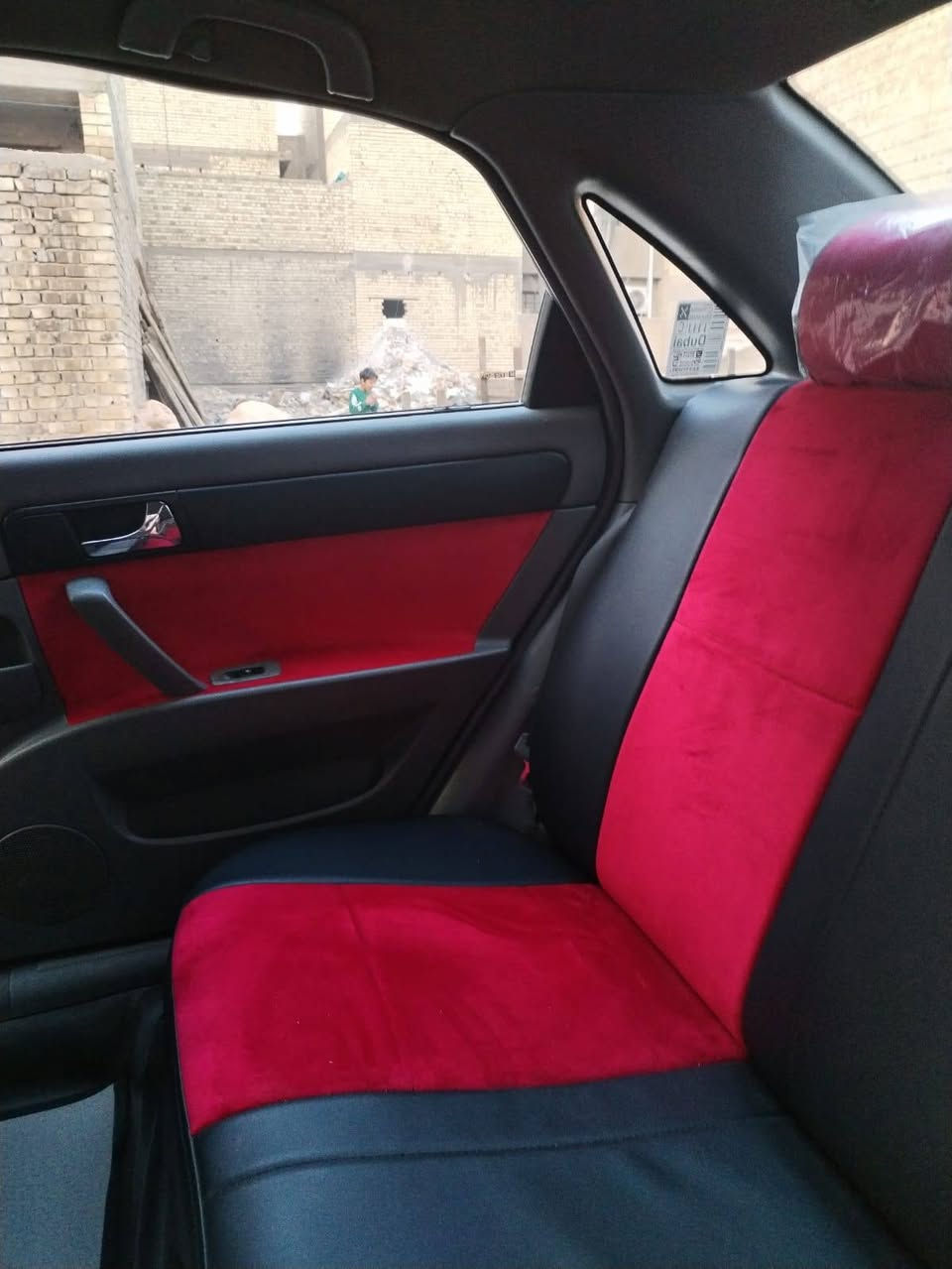 السلام عليكم ورحمة اوبتره مديل ١١ سياره جاهزه اخر حبابه كير محرك كفاله تبريد منضومه جديده بارحه جهزته صدر جديد سياره خير من الله مال بيت سعره ٨٥ وبيه مجال الشراي يتصل ..قصط ابيع إذا مقدمه ( ٥٠) رقمي ***********
