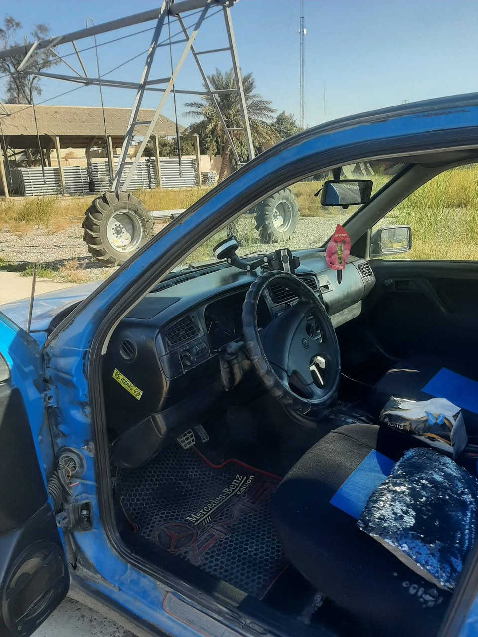 السلام عليكم
فولگس واگن فينتو 93 رقم بغداد دولي باسمي هزة جديدة محرك گير اوتوماتيك خير من الله تبريد ثلج  كهربائيات كلها شغالة صدر جديد تخم تاير 
السعر 35 وبي مجال 
مكان بغداد
هذا رقمي بي واتساب
***********
