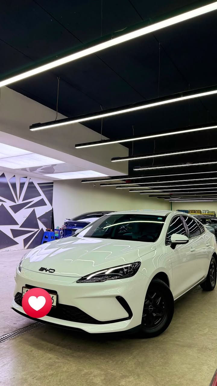 سلام عليكم BYD سيل 5 ماشيه 6 آلاف سياره أخت زيرو مغلفه ppf بل كامل و عازل حراره جام سياره معروفه مواصفات الاستفسار اتصل *********** مكاني بغداد تحويل ثاني يوم
