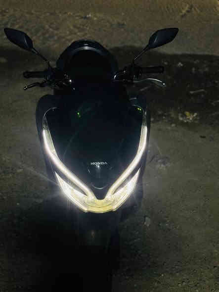 السلام عليكم دراجة bcx جيل الثالث كوري  دراجة نضيفة خير من الله. ماشيه. 81 الف كيلو متر. العنوان:  بغداد مدينة الصدر السعر: 1.800. تعال وافحص الرقم *********** مامتواجد فيس فوك. راسلني واتساب او خابرني. بغداد
