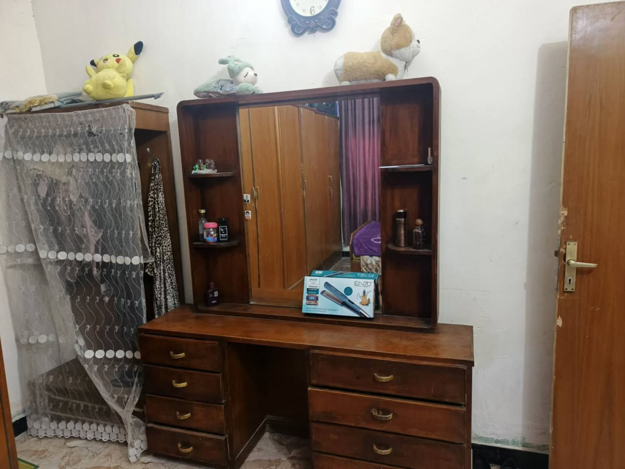 غرفه نوم الكنتو 5بوب للبيع


**إذا كنت صاحب هذا الإعلان وتريد حذفه لأي سبب، رجاءا أرسل رسالة إلى الدعم الفني**