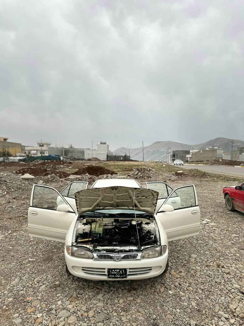 پرؤتؤن ٢٠٠٤ 
كير و مةكينةو كارةباى بةشةرت
 تةبريد سارد و كةرم بةشةرت 
تةقةو رةقةى بةشةرت 
توند و تؤلة 
هةموو گيانى بةشةرت 
ئارم پلاستك سليمانى بةشةرتى خرامة
٣ پةلة بؤياغى هةية سةقف و عيزامى بةشةرت 
كير مةكينة بة شةرتى ١٠ فيتةر
سةيارةكة هى مالانة هى مةعرةز نية 
٣٩ كةلا كةميك مةعامةلةى برايانة
*********** ڤايبةر
*********** وةتس ئاپيشى لةسةرة
كؤرينةوة ناكةم بةس فرؤشتن زةروورى پارةين رانية, السليمانية
