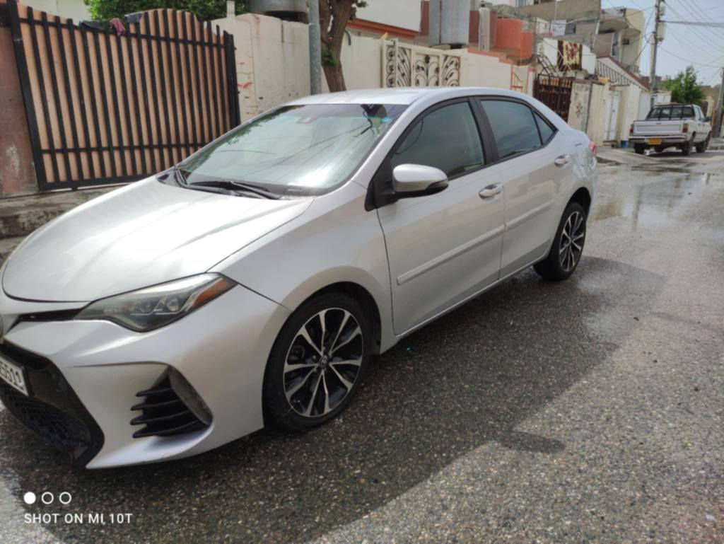 توێتا کرۆلا ٢٠١٧ SE سپۆرت 
دوو پارچەی بۆیاغە 
کوشن جڵد بلاد 
سوکان ڤۆلێۆم 
تەعدیل سورعە 
گێر و مەکینەی بەشەرت
سەیارەکە ماڵی دۆستە و ١٨٥کم ڕۆیشتوە 

*********** كركوك, العراق
