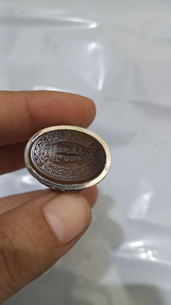السلام عليكم عقيق يماتي صياغه عرفان خط السيد القاضي قياس 22 توصيل فقط بغداد سعر الخاتم 120


**إذا كنت صاحب هذا الإعلان وتريد حذفه لأي سبب، رجاءا أرسل رسالة إلى الدعم الفني**