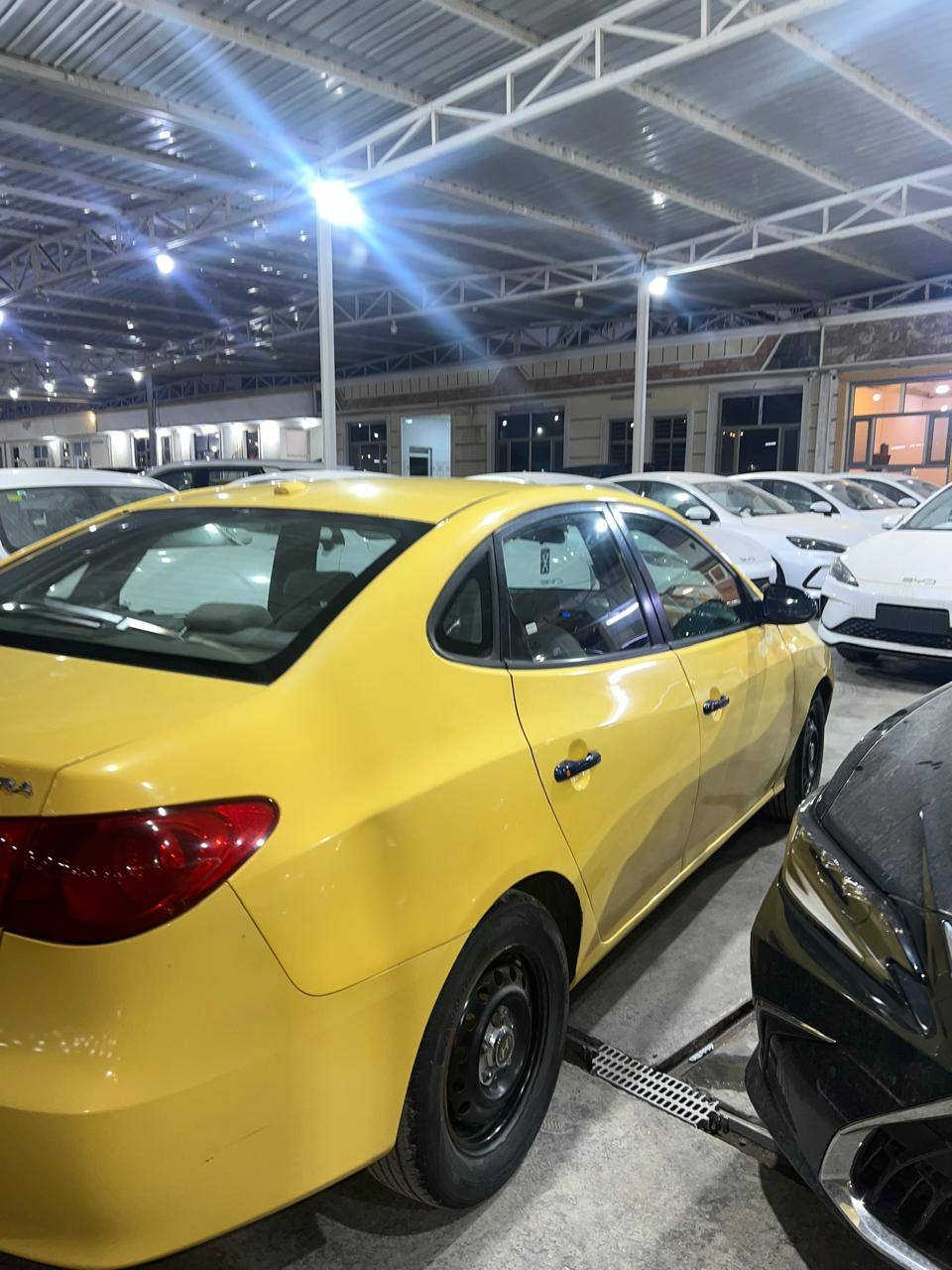 النترا
وارد امريكي موديل 2009 

مكينة 2000  مكاني بغداد  وكدامك الصور 

السعر 85 وبيها مجال 

التواصل على الرقم 
***********
