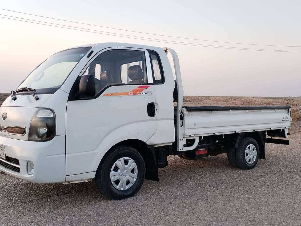 سياره كيا  حمل 2013
السعر 90
سياره ماماشيه شرط  
رقم ميسان دولي باقي علئ ستلام  سنويه 2031  زيروو وينه اليدو بكيت هاذ بكيت

سياره كفاله من اكلشي بل عافيه علئ الياخذها بكيت 
مشروع وطني ذا دور جديد خابرني وتبشر شنهي تريده بل خدمه 
ملاحظه خلاف الشروط كروتك مرجع عليه وبخدمتك
سياره مكفوله كفاله عامه قطره صبغ مابيها ولا خياس ولا تبديل ولا بارد  شرط الفحص كماليات فول مجنبزه علئ خير حبايه مال جناي وينه اليدور نضيف 
سياره جديده باكيت  الف ما ذب عليها ومتعوب عليها مانت الله كهربائيات كلها شقاله فول 
مكينه2700 مكفوله كفاله عامه ع وضع الشركه 
كهربائيات كلها شغاله
تبريد ثلج 
دواخل مغلف جلد مع الارضيه
شاصي مكفول 
 مشروع وطني تحويل مباشر بس اليدور جديد يخابرني هاذ بكيت شحم ولله 
مكان السياره ناصريه للاستفسار اكثر الاتصال على الرقم
***********
