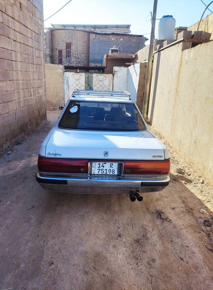 يالله سلام عليكم اليوم الحلال للبيع وقطعه لوز وحلوه وسعر حلو / هارتوب كصيف مكفوله من الكص ونغل جثه ولعيب شرعي رقم بصره انكليزي سنويه لل2030 تحويل مباشر وراعيهه صديقي ويريد تحول موصفات سياره/تبريد ثلج🥶 منضومه كامله جديد / مكينه كير ونجي طك كارتون ترايك 180 اذا مو نفس الحجي كروتك عليه / كهربائيات كلهن سويتلهن ادامه بحيث ازغر كلوب بدلته عامه شغاله الكهربائيات /تخم تاير ابو الخط ياباني /شاشه واي فاي وبلوتوث وسستم كامل سماعات ياباني/ نضام سنتر لوك ع ريمونت تتقفل وتتفتح /جام كهربائي وبعد هواي مواصفات /عنواني البصره الجزيره وسعر 43 وبيهه مجال كلش قليل حك جيه يعني ولماعنده يشلع عيوني بس لا يكسر سعرها وتحياتي للجميع *********** البصرة, العراق
