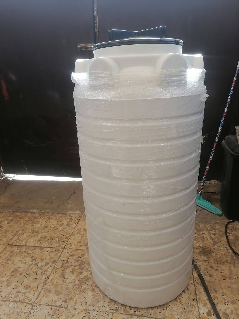 السلام عليكم خزان ماء جديد غير مستعمل سعة ٣٠٠ لتر للبيع سعرة ب٤٠ مكان بغداد


**إذا كنت صاحب هذا الإعلان وتريد حذفه لأي سبب، رجاءا أرسل رسالة إلى الدعم الفني**