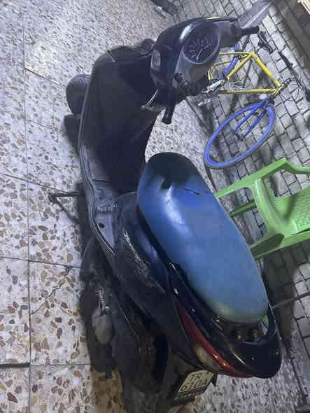 سلام عليكم 
 بريز للبيع
 مكينه خرسه
 فشكه صلانصه مطاكه
 كهربائيات كله شغاله
سعر 450 وبيه مجال 
حي اور
***********
