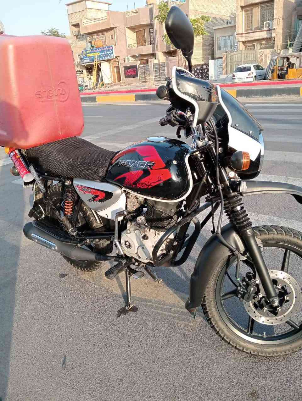 سلا معليكم من رخصت الدمن دراجه بوكسر موديل 2023 كفاله عامه برغي مامفتوح بيه مرقم باسمي كفاله عامه سبب لبيع محتاج والله وجاي ابيع لو مامحتاج ماابيع الله شاهد دراجه خير من الله اي نقص مابيه زوج تايرات جدد تجي وتفحص جيب وياك فيتر لسعر 2200 وبيه مجال قليل مكان بغداد حيور ماموجود فيس واتساب او تصال ***********
