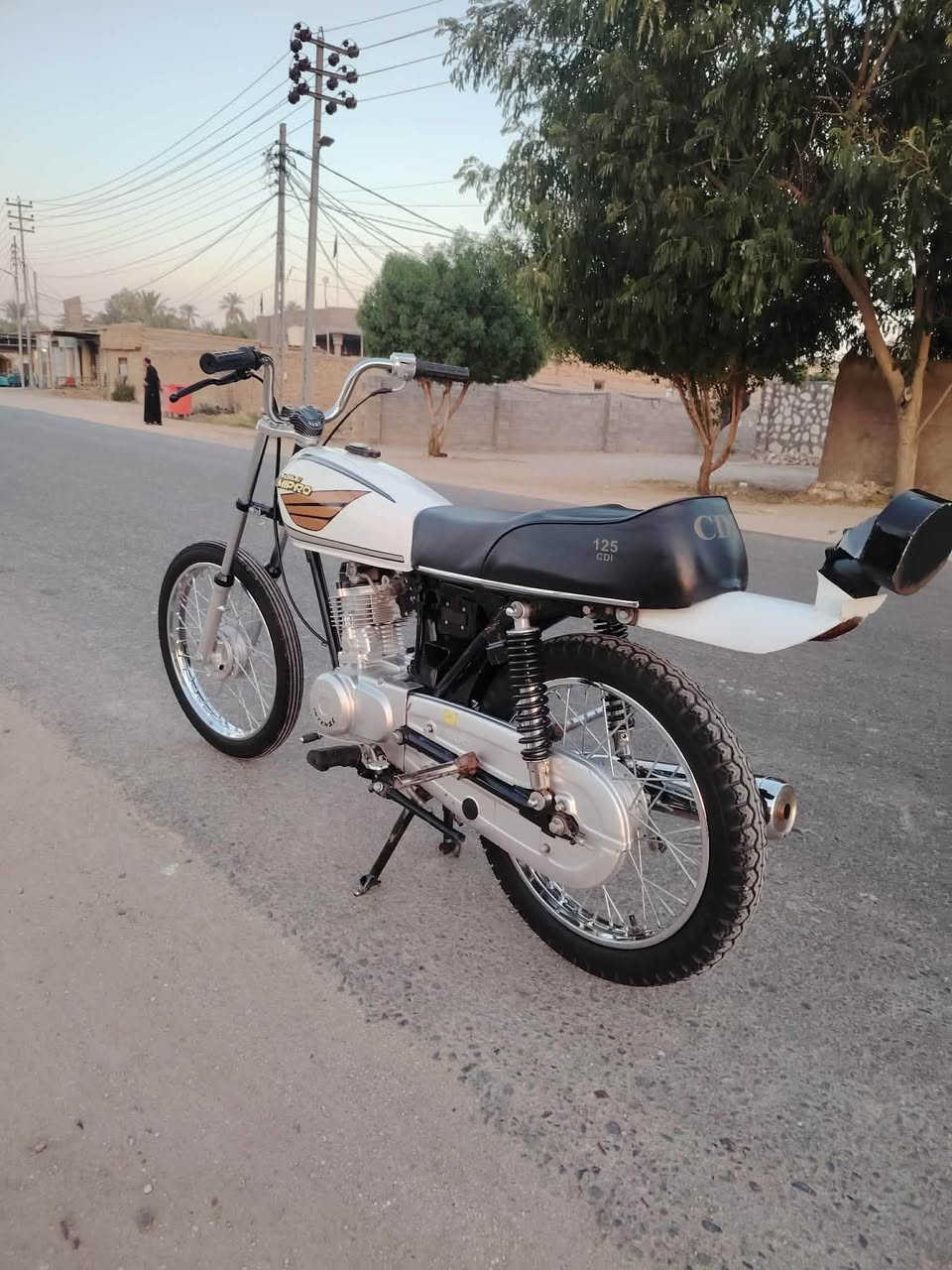 يابه دراجه أربعه كير مكفوله من كلشي اوراق مابيها اي نقص كالمه من كلشي مكلف بل نشر السعر خاص مكاني كربله الحسينيه الرقم *********** علہٰوش الہٰكہٰربٰٰلہٰ
