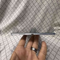 من رخصت صاحب الكروب متاح باد6شاومي وحش العاب ذاكره 256 غراضه كامله كار...