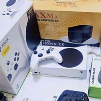 جهاز اقل من شهر مستخدم اكس بوكس سيريس اصدار 2025 مع جوستك عدد 2  مع شا...