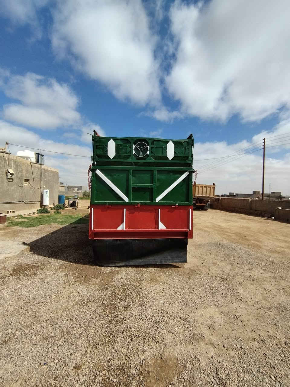 مقطوره للبيع طول 7 حداديه صينيه 110 والاستفسار عله الرقم ***********
