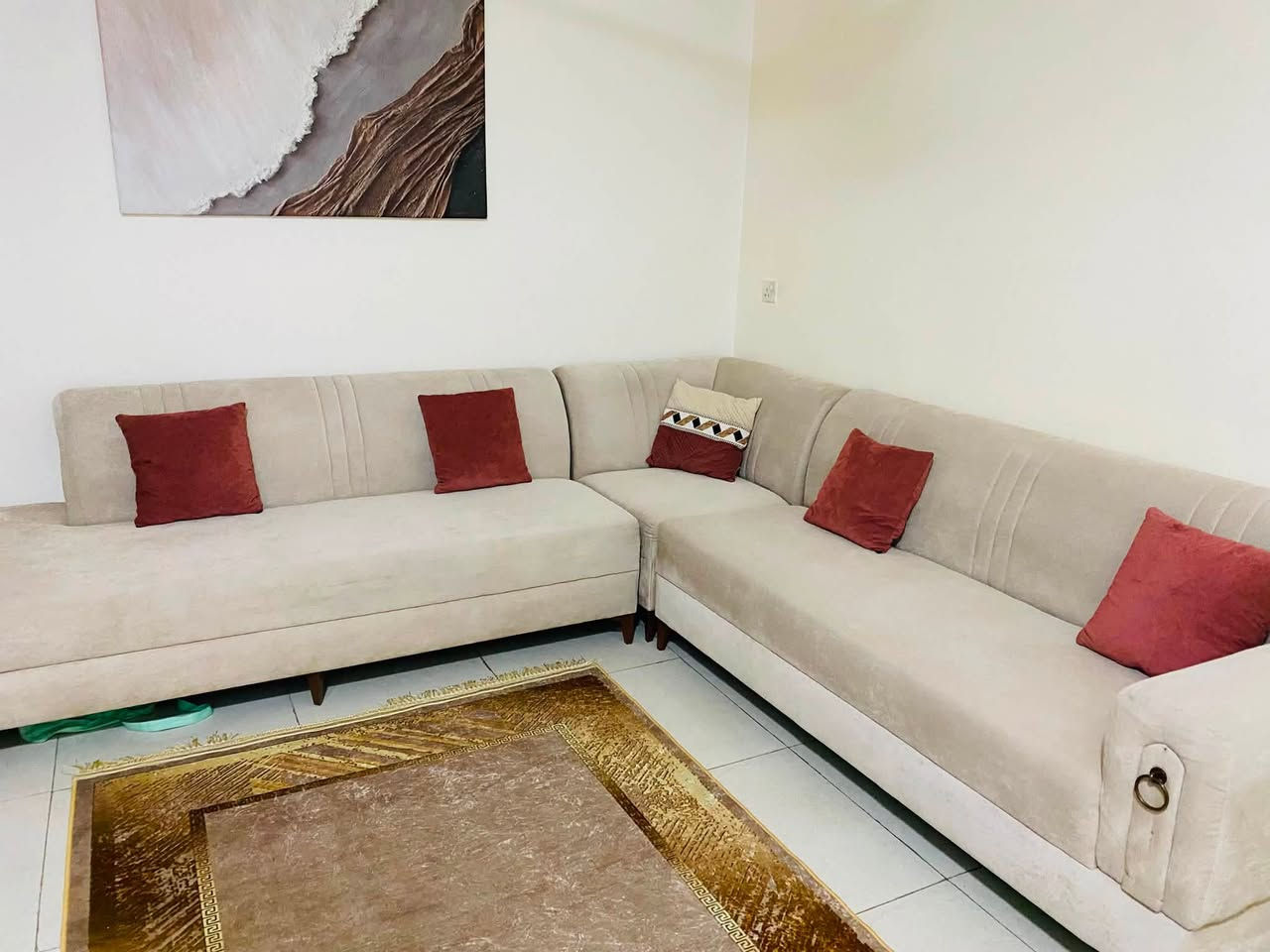 ديوان استعمال قليل شغل ايد نظيف 7 مقاعد سعر 400 لون اوف وايت


**إذا كنت صاحب هذا الإعلان وتريد حذفه لأي سبب، رجاءا أرسل رسالة إلى الدعم الفني**