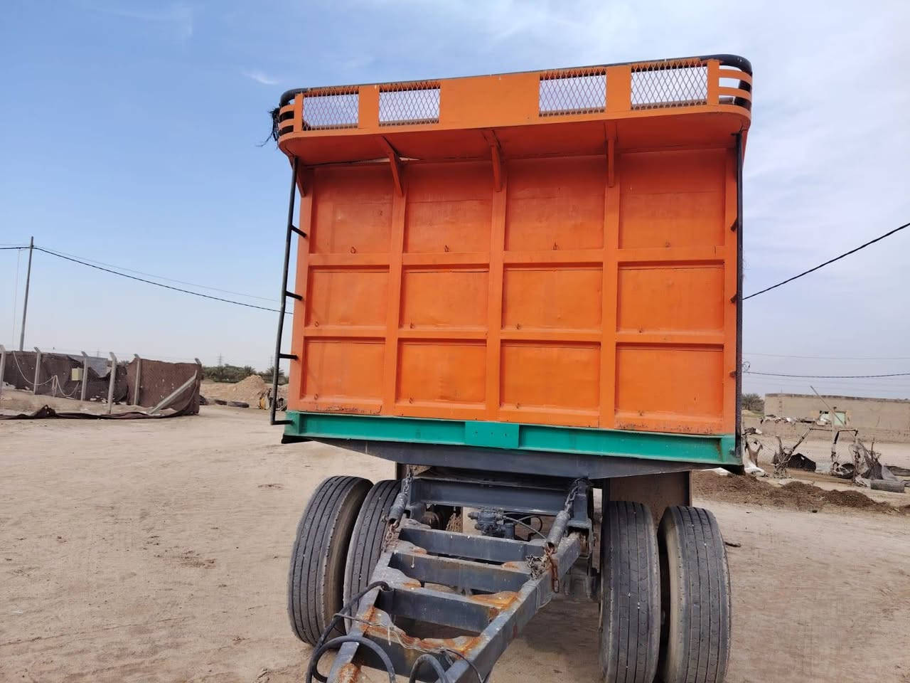 دناكير سكانيه حديث طول سبعه وربع  تخم تاير بريك كهرباءيات جاهزه***********
