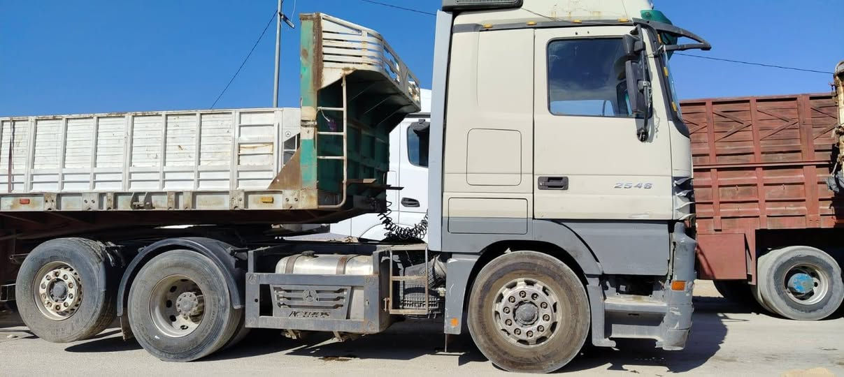 سلام عليكم ورحمة الله وبركاته كتروز سنكل ٢٠٠٤ عرجه ٨ نمو ٣٠٠به مجال ***********
