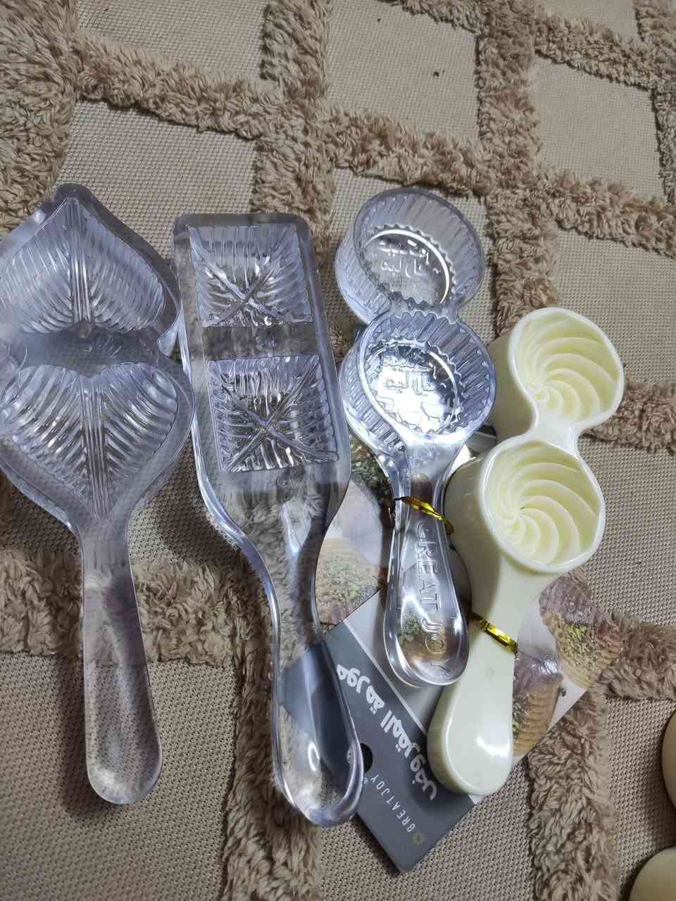 باقي هاي القطع  اخيرة
وعليهم عرض  بدل ال 4 الاف 
كل 4 قطع ب10 الاف فقطططط 🌚 
العضم عاج والاكرلك 
وكل عام وأنتو بالف خير 😅😍


**إذا كنت صاحب هذا الإعلان وتريد حذفه لأي سبب، رجاءا أرسل رسالة إلى الدعم الفني**