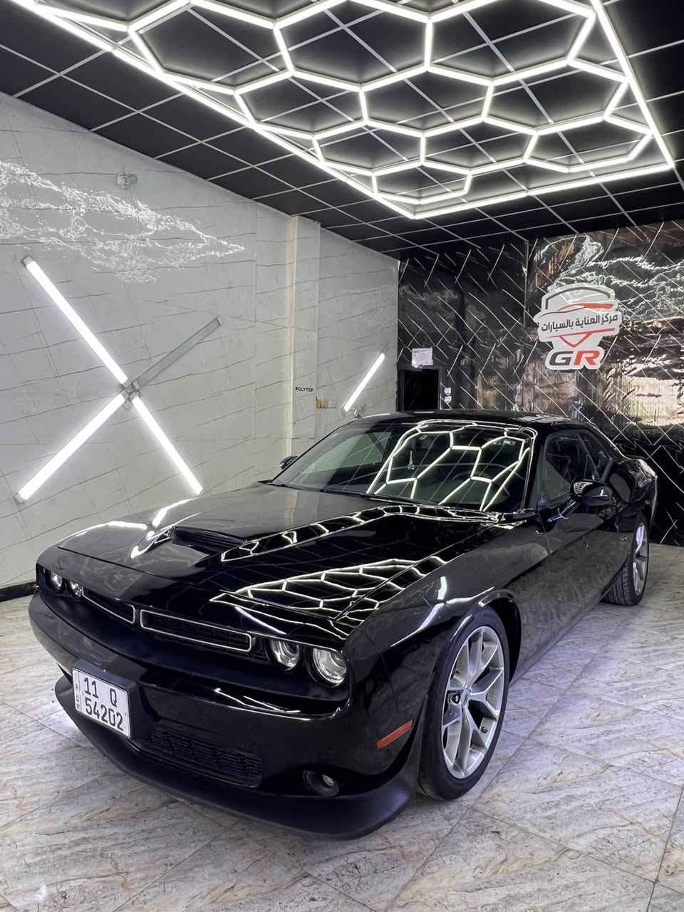 السلام عليكم 
GT موديل 2022 
ماشيه ٦٥ الف ميل 
موصفات الجي تي المعروفه 
حادثها مبدل بنيد بدون شاصي و بدون ايرباك 
وبيها بارد  بالجاملغ اليسره بالعراق 
السعر 190$
مكان السياره بعقوبه 
*********** للتواصل
