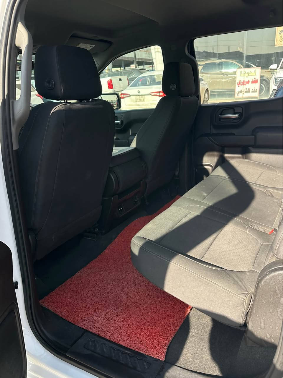 السلام عليكم

السعر. 258 ورقة. 

:للبيع شوفرليه سلفرادو كوستوم موديل 2021
باب طويل بدي قصير محرك 4 سلندر2700 
توين تيربو 310 حصان 🐎 
مواصفاته
دفع رباعي. 4*4
تحكم ستيرن جهه وحده
اوتو ستوب
شاشه
كامره خلفيه دوارا
باب البدي كهرباء 
تبريد قطعتين
كير 8نمر
مانع انزلاق
ماشية 54 الف ميل 
صور الحادث والسونار بالمنشور

رقم الشاصي. 
1GCPYBEK4MZ339360

***********

***********

***********

العنوان. اربيل. أربيل, العراق
