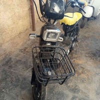 للبيع السعر ٣٠٠مكان الشعب الجزائر  ٠٧٧٣٤٨٠٨٤٦٥