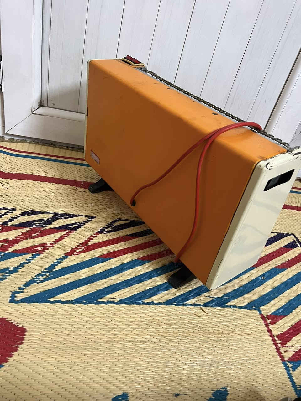 السلام عليكم هيتر سانيو نضيف وشغال السعر ٦٠ مع التوصيل ***********
