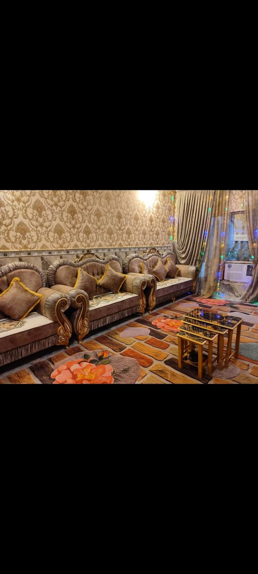 السلام عليكم تخم نظيف ١٢ مقعد نظيف اخوالجديد وميز طعام وياه ٨كراسي  بغداد حي الكوفه


**إذا كنت صاحب هذا الإعلان وتريد حذفه لأي سبب، رجاءا أرسل رسالة إلى الدعم الفني**