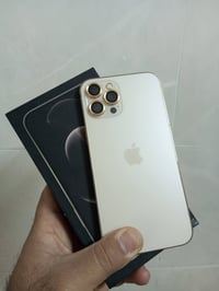 ايفون 12 برو ماكس • ٢٥٦ • بطارية ٨٤٪