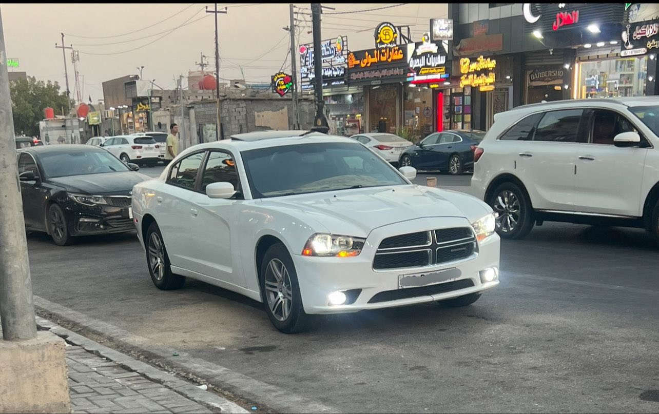 جارجر 2012 سياره جديده فتحا جاهزه من كلشي للبيع السعر 85
تلفون 

***********
