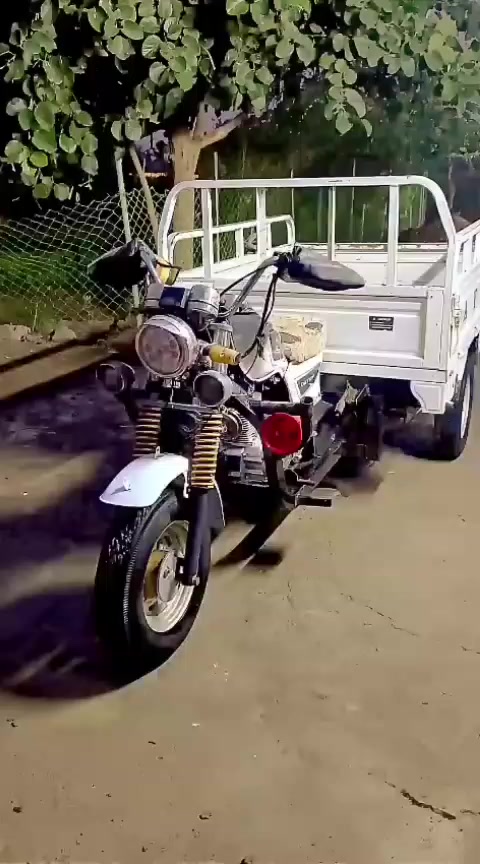 السلام عليكم ستوته اللبيع دايون 2016اتكفله عشائرين محرك نضيف توني شاده ***********
