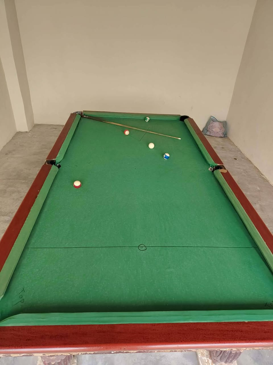 سلام عليكم بليارد عراقي للبيع مكاني محافظة ديالى 
***********
