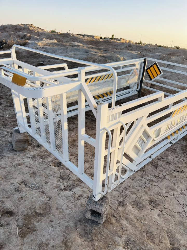 محجر كيه نثيه جديدكلش زيرو سعر 350 وبيه مجال عنوان البصره أبو الخصيب ***********
