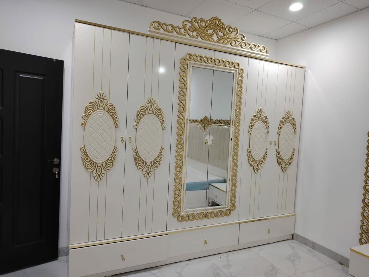 غرف تركيه سعر الوحده مليون بيها مجال للشراي


**إذا كنت صاحب هذا الإعلان وتريد حذفه لأي سبب، رجاءا أرسل رسالة إلى الدعم الفني**