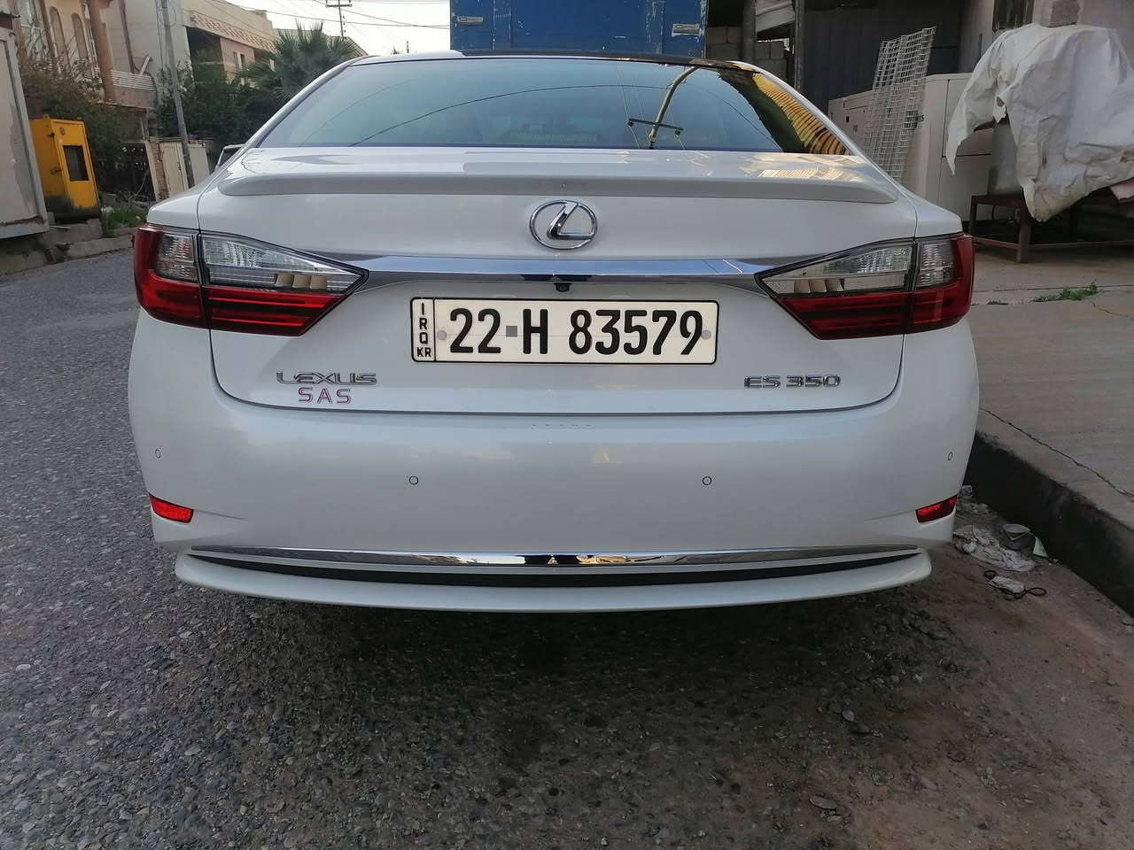 ليكزز موديل 16 es 350  مواصفات خليجي شركه ساز
سيارة فول مواصفات  سيارة لوك على وضعيه شركه مكفوله كفاله  00
للااستفسار ***********
محرك 6 سلندر
بانوراما
رادارات
سماعات نوع العالمي
لايت متحرك
5 برده
برده كهرباىيه
داخل ساج
ليد دواخل
حساسات
3 انضمه قيادة
تحكم صوت وبرده خلفي
داخل قهواىي ملكي
سبير و كاعيات ما مستخدم
