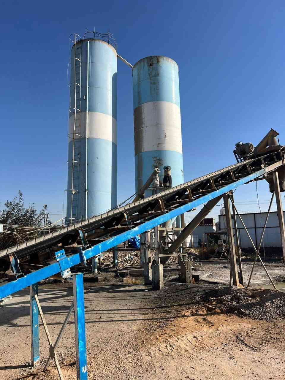 السلام عليكم
معمل كونكريت صنع ايراني 80 مكعب بساعة شرط الفحص
***********
***********
***********
