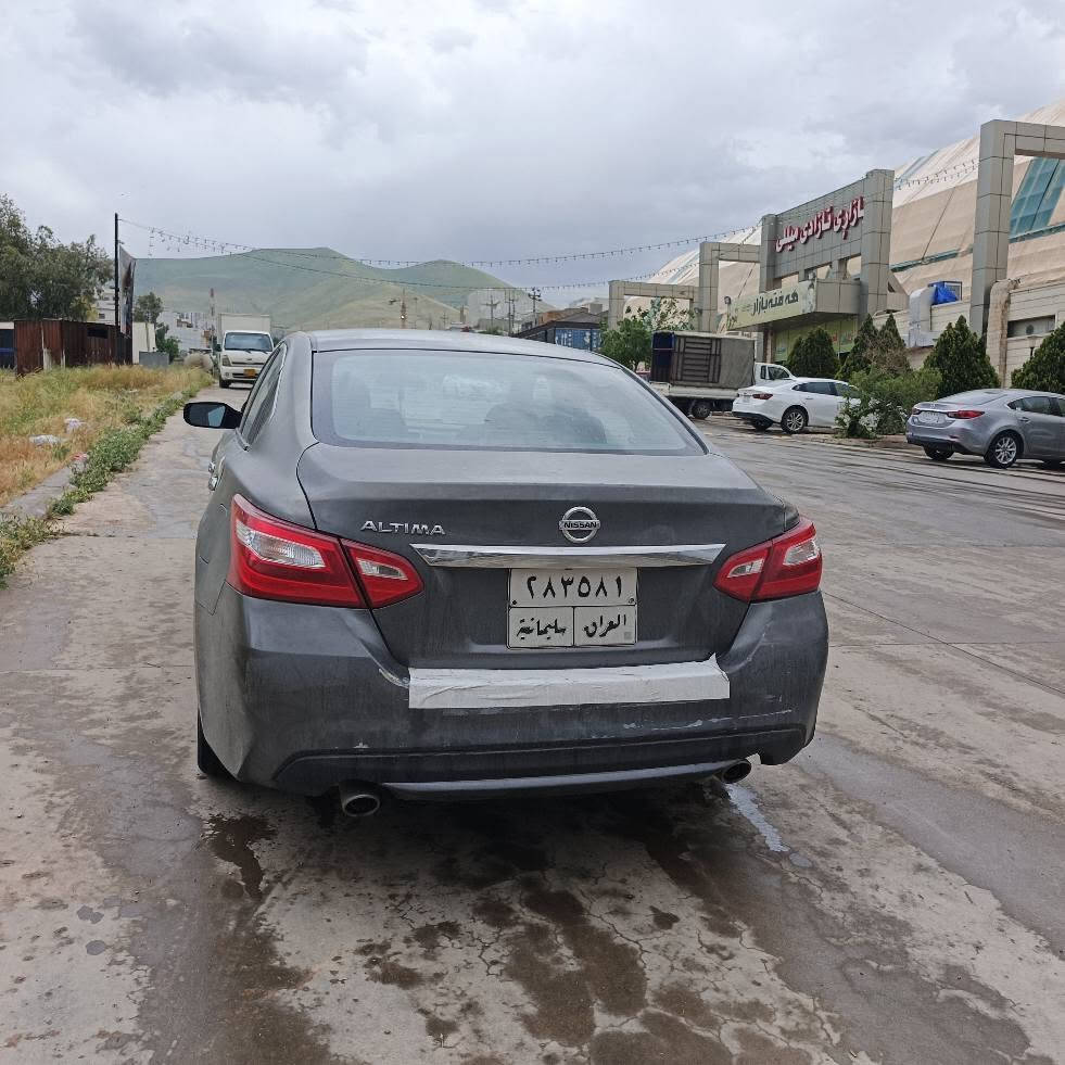 نیسان ئاڵتیما 2017 Sv بۆ فرۆشتن
‎گێڕ و مەکینەی نەکراوەتەوە
‎حیزام بۆیاخە سەقفی بۆیاخ نیە 
‎ کەمێک کاڵبوونەوەی هەیە سەنەوی
‎ساڵ و نیوێکە بەسەر چووە
‎145مایل ڕۆشتووە
‎نرخی 82وەڕەقە و مەعامەلە
‎*********** السليمانية, العراق

