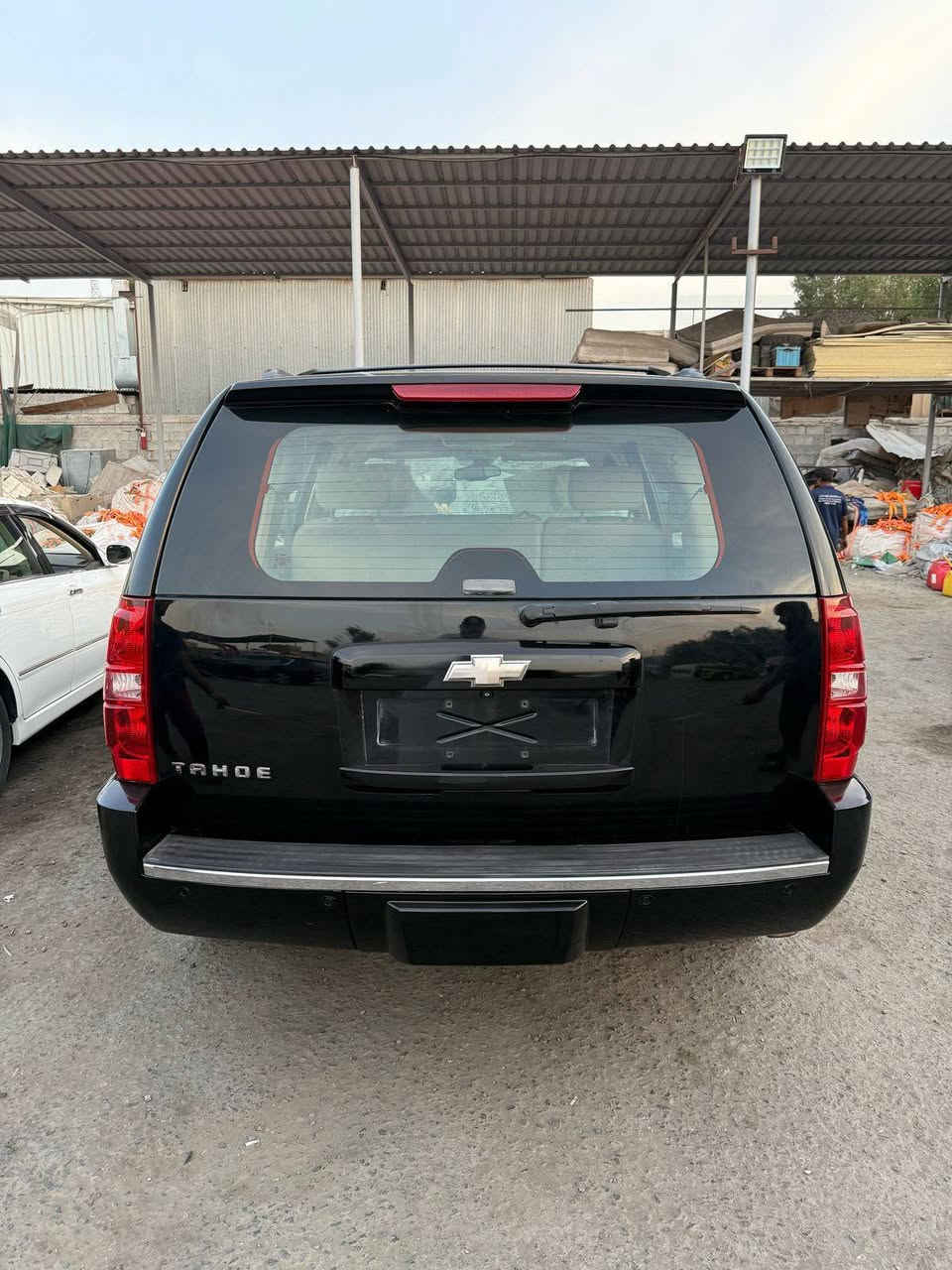 السلام عليكم ورحمة الله وبركاته سيارة نوع شفرلية تاهو موديل 2014 لون أسود فئة LTZ فل مواصفات وارد خليجي السيارة دخول الكويت السنة الماضية مكفولة سرقة وعشائر وانتربول حدادية جديدة غرفة جديدة تخم كامل تاير جديد للاستفسار الاتصال على الرقم***********
