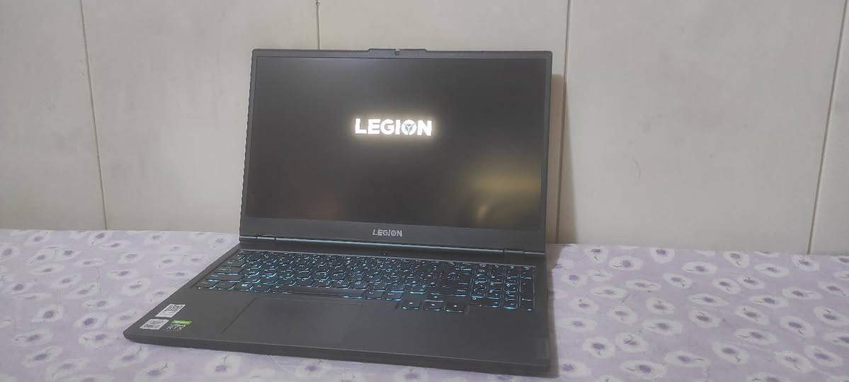 سلام عليكم
لينوفو ليجن ٥ 
معالج انتل جيل العاشر core i7-10750(h)
رام ١٦ كيكا
بطارية ٩٠٪؜ مشحون 130 مرة تقريبا 
كارت rtx 2060 - 6GB
شاشه ips 144hz
الباكيت الاصلي والشاحنة الاصلية ويا
السعر 850 يوجد توصيل مكاني بغداد الجديدة 
***********
