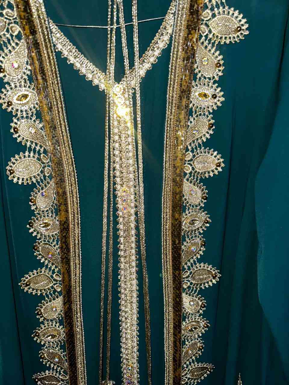 قفطان جديد ملبوس مره وحده
قياس 42/44/46 
شغل يدوي (هاندميد) 
ب 20 والتوصيل مجاني داخل بغداد


**إذا كنت صاحب هذا الإعلان وتريد حذفه لأي سبب، رجاءا أرسل رسالة إلى الدعم الفني**