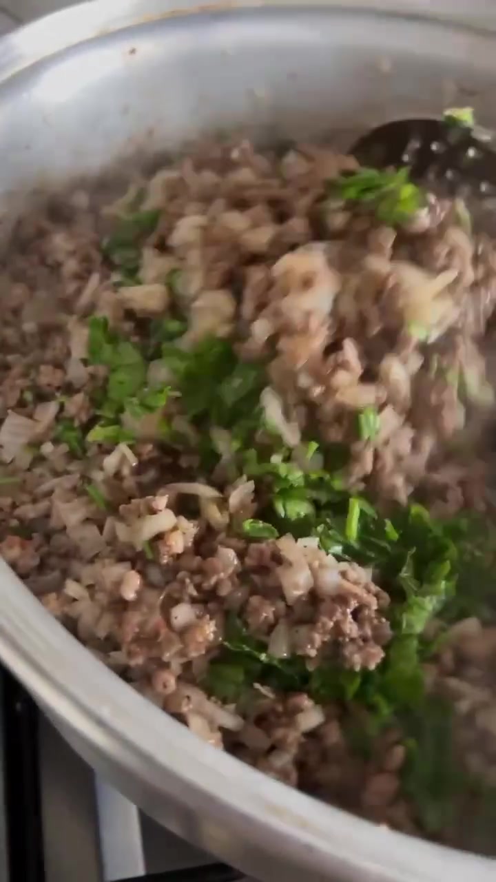 عرض البورك ❤️❤️ ممكن استبدال اي منتج بمنتج ثاني
30 سمبوسة باللحم 
30 سمبوسة بالدجاج 
20 سمبوسة بالجبن 
20 سمبوسة بالخضروات (بزاليا وجزر وبتيته)  
كل هذا ب45 الف والتوصيل مجاني 
للحجو واتساب ***********
 #سمبوسة
 #بورك
 #عرض_خاص
 #تجهيز
 #اكسبلور
