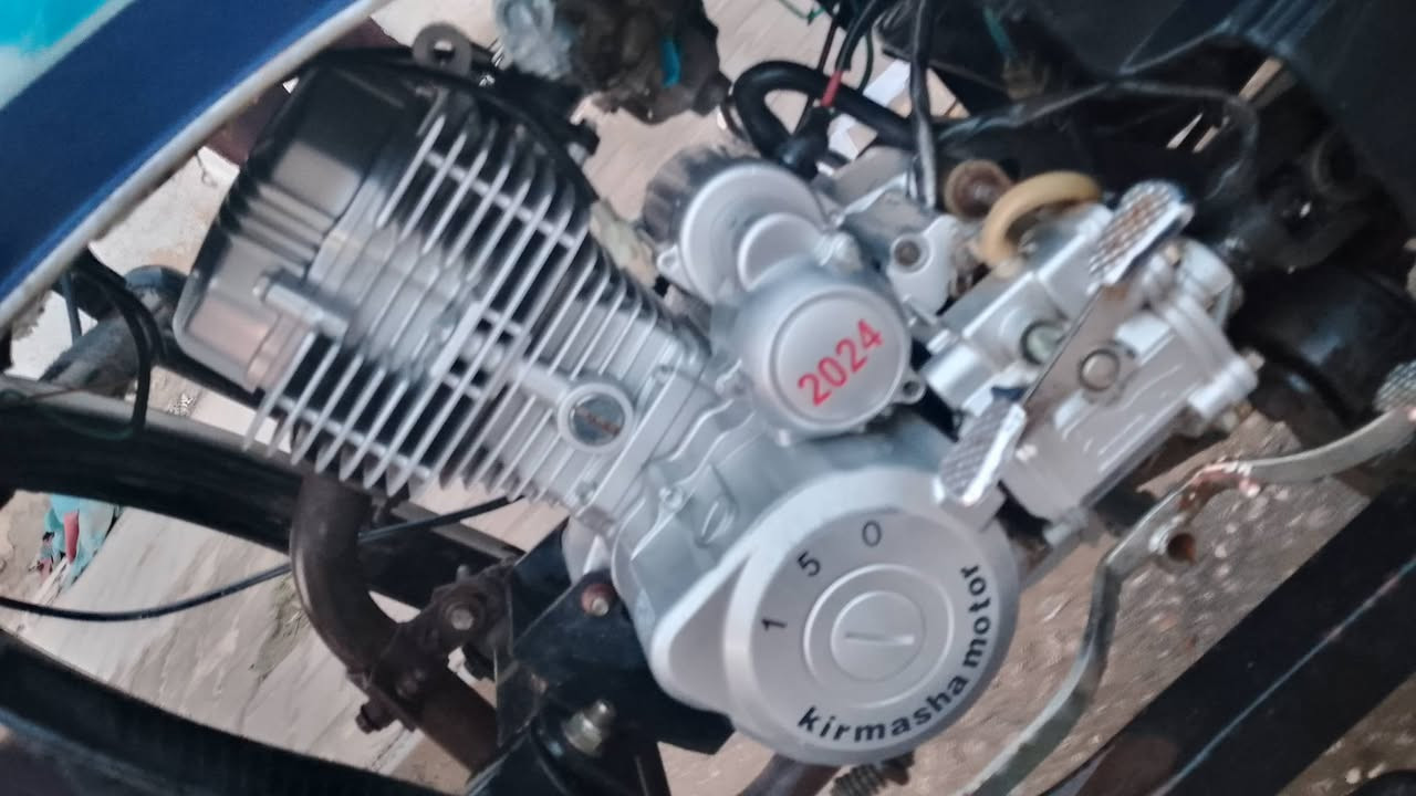 البيع موديل ٢١ رقم وسنوية للـ28 مداور مباشر مكفوله كفاله عامه كهربائيات كله شغاله سلف مكينه 24 مامفتوحه  مكفوله من الحيم والاخياس والصبغ
ستوته مامغسوله ومستعجل ع البيع مكاني الدوانيه قضاء الشاميه السعر 2 مليون وبيه مجال حك الجيه *********** متوفر وتساب
